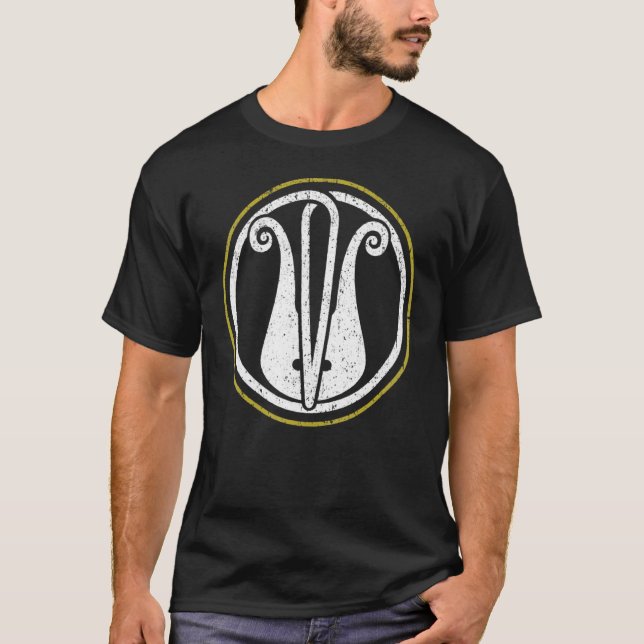 Camiseta Brasão Antigo do Clã Macintosh (Frente)