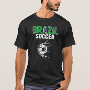 Camiseta Brasil: Bola De Futebol No Brasil