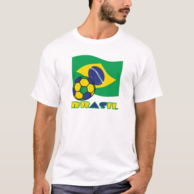 Camiseta Brasileiro Futebol e Bandeira Brasil (Frente)