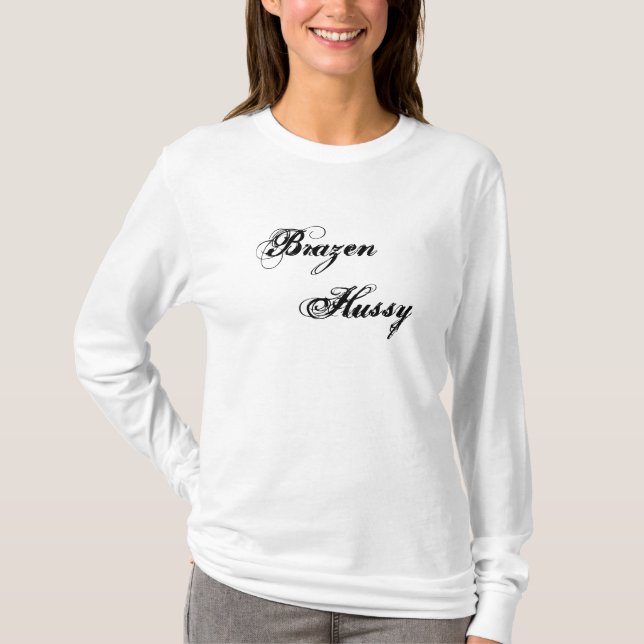 Camiseta Brazsy White Hoodie (Frente)