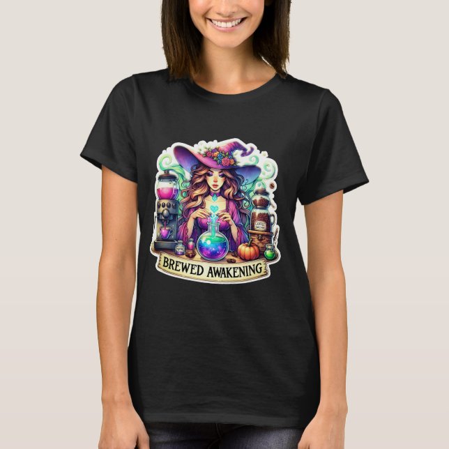 Camiseta Brewed Awakening Witch – Magical Potion  (Frente)