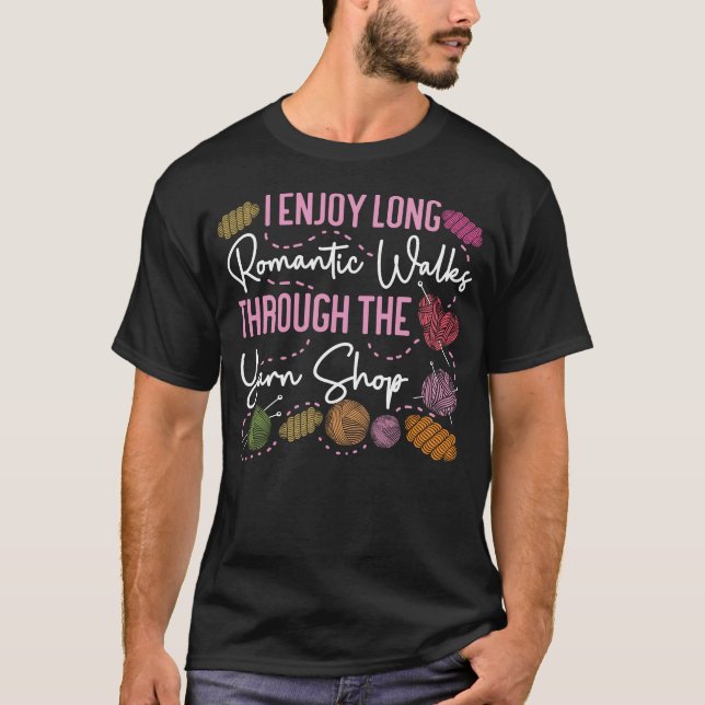 Camiseta Brincadeira Eu Gosto De Longas Caminhadas Romântic (Frente)