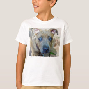 Camiseta Brindle Pit Bull Puppy por Shirley Taylor