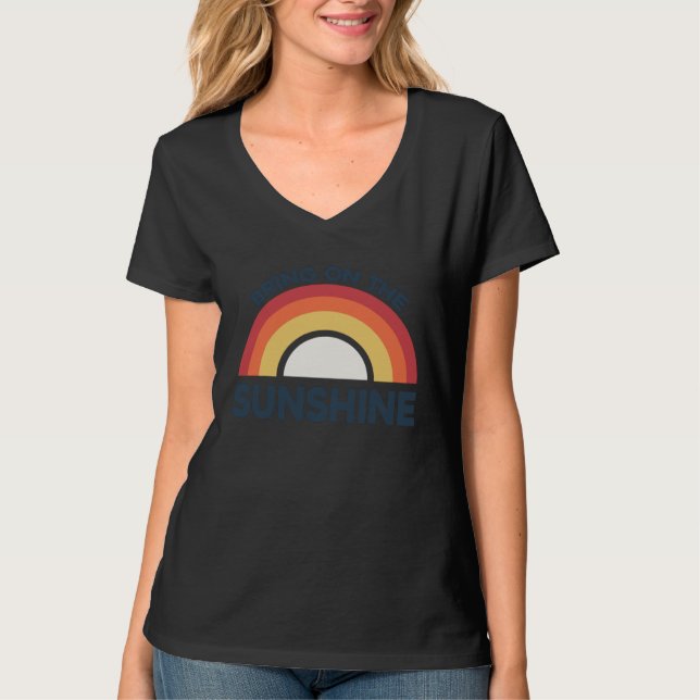 Camiseta Bring on the Sunshine inspiring Graphic Rainbow (Frente)