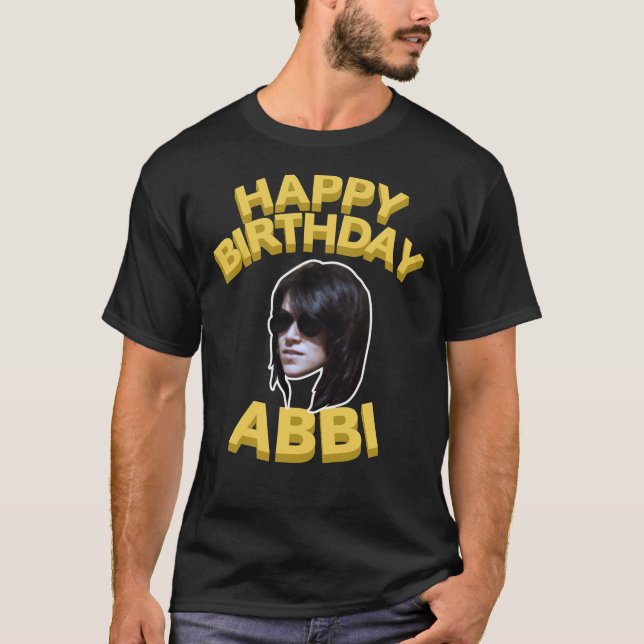 Camiseta Broad City Happy Birthday Abbi T-Shirt Classic T-S (Frente)