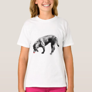 Camiseta Bronga Vermelha Reproduzindo Arte de Tinta Labrado
