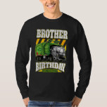 Camiseta Brother Birthday Crew Garbage Trucks<br><div class="desc">Irmão Tripulantes de Aniversário.</div>