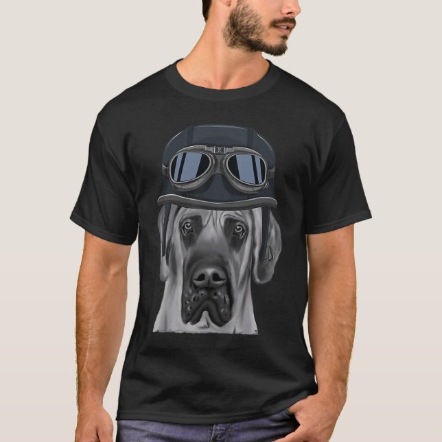 Camiseta Brown Great Dane Vestindo Capacete de Motocicleta  (Frente)