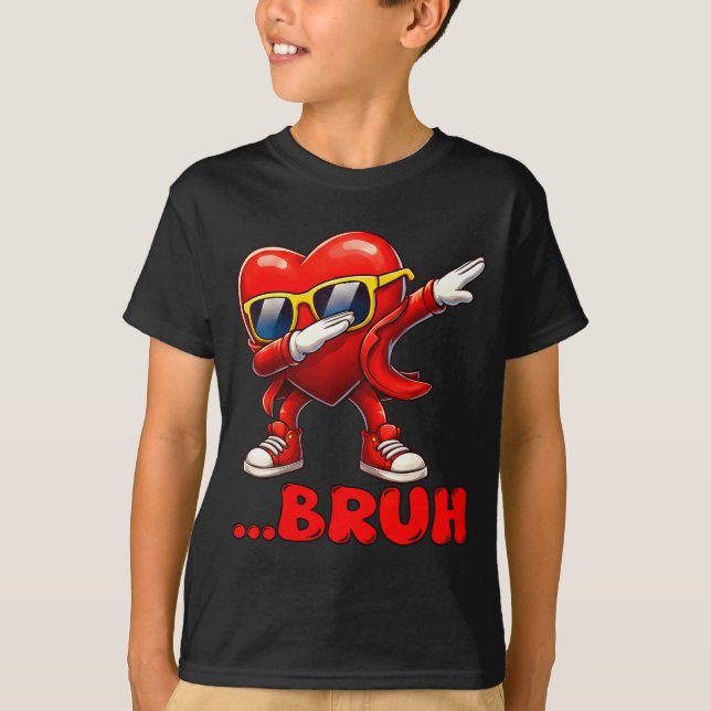 Camiseta Bruh Dabbing Heart Funny Kids Boys Mens Valentine  (Frente)
