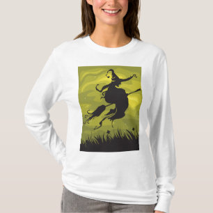 Camiseta Bruxa Assustadora de Halloween Voando em Vassoura