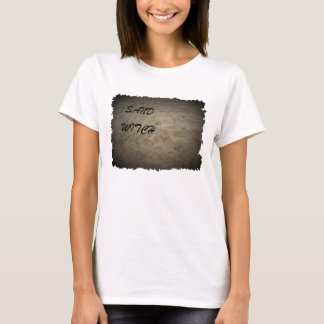 Camiseta Bruxa da areia