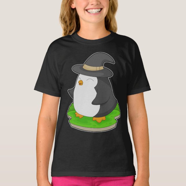 Camiseta Bruxa de Halloween de Pinguin (Frente)