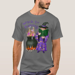 Camiseta Bruxa de Halloween no Treinamento