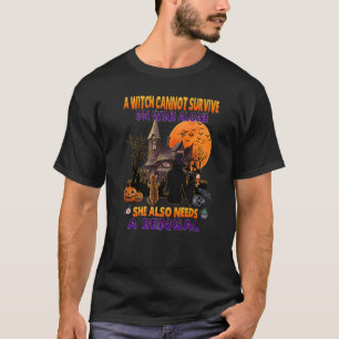Camiseta Bruxa De Halloween Sobre O Vinho E A Roupa De Gato