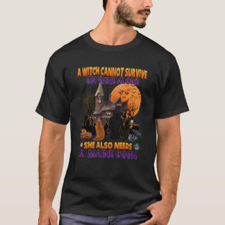 Camiseta Bruxa De Halloween Sobre O Vinho E O Gato De Cão E