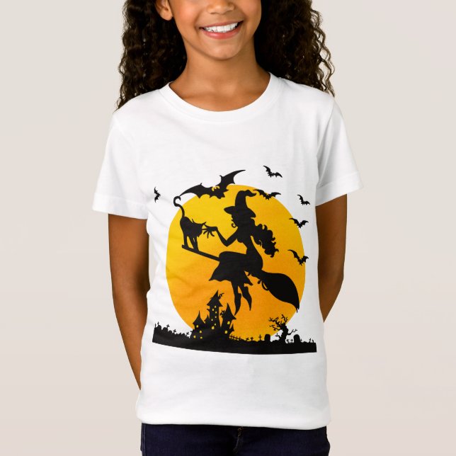 Camiseta Bruxa Spooky em uma vassoura com diversão no Dia d (Frente)