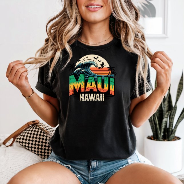 Camiseta Bruxa Surfando no Broom Maui Hawaii Halloween (Criador carregado)