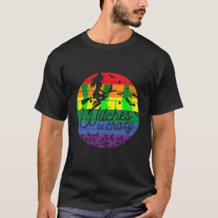 Camiseta Bruxas do Dia das Bruxas Ficam Loucas Com Vassoura