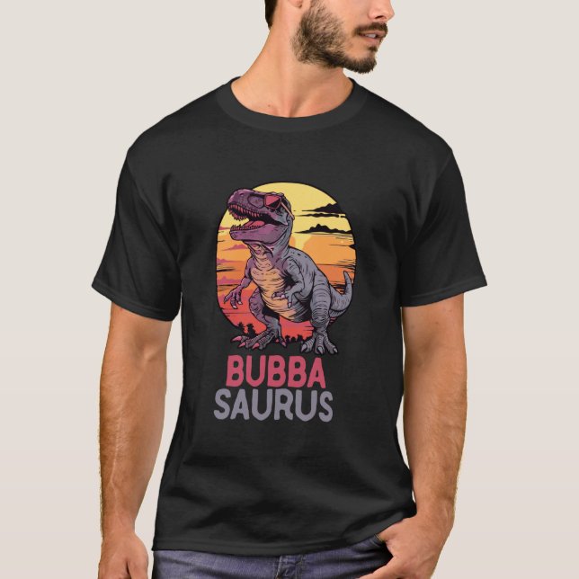 Camiseta Bubba-Saurus T-Rex Dino Dinossauro BubbaSaurus Eng (Frente)