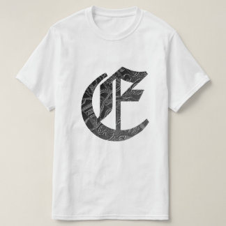 Camiseta Buchstabe "E" im gotischen Stil