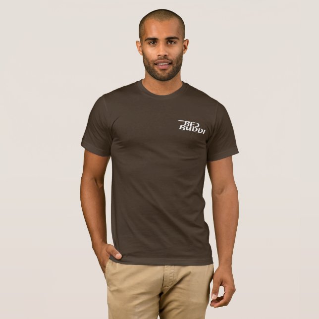 Camiseta Budi Cama - Cor Escura - Coleção Preta (Frente Completa)