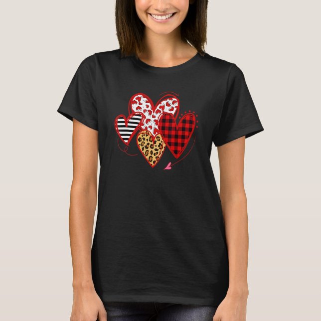 Camiseta Buffalo Red Black Plaid And Leopard Hearts Valenti (Frente)