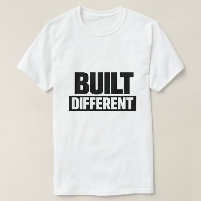 Camiseta Built Different (Frente do Design)
