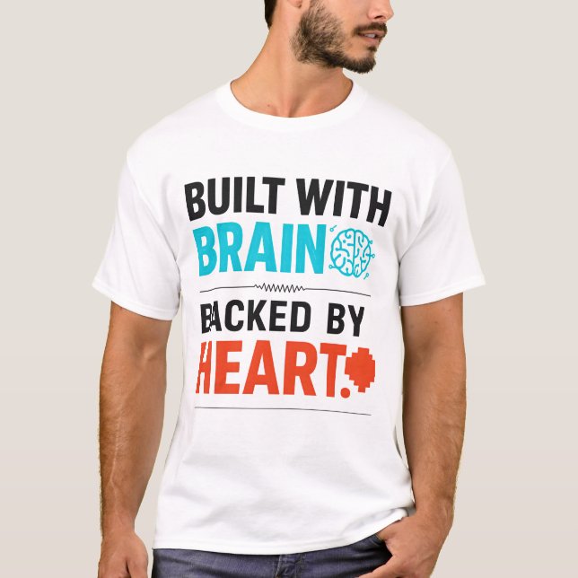 Camiseta Built With Brain T-Shirt (Frente)
