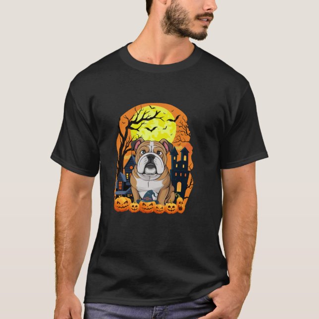 Camiseta Buldogue Inglês com Pumpkins Engraçada Assustadora (Frente)