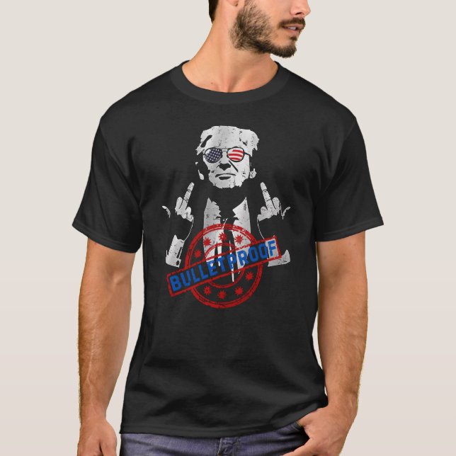 Camiseta BULLETPROOF TRUMP - Funny Trump 2024 (Frente)
