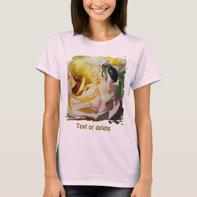 Camiseta Bumble Bee Pink Rose Nature Personalized (Frente)