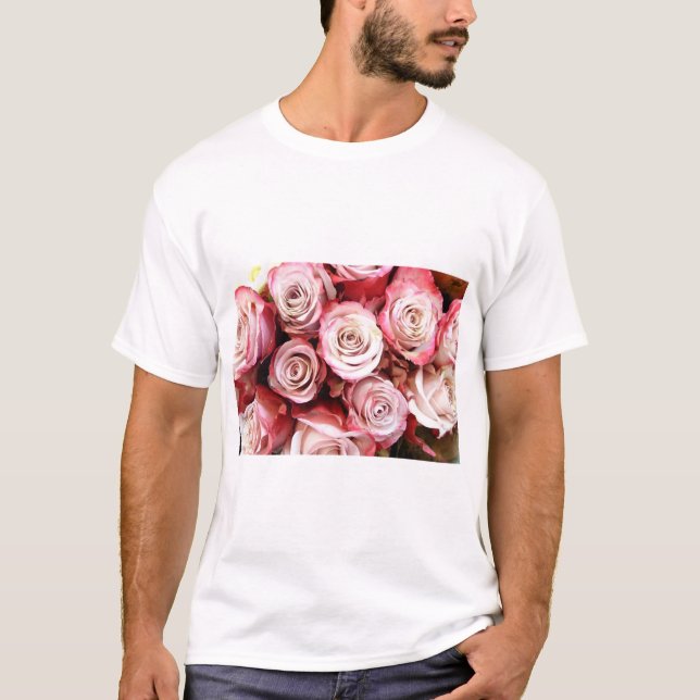 Camiseta Buquê Rosa E Rosa vermelha (Frente)