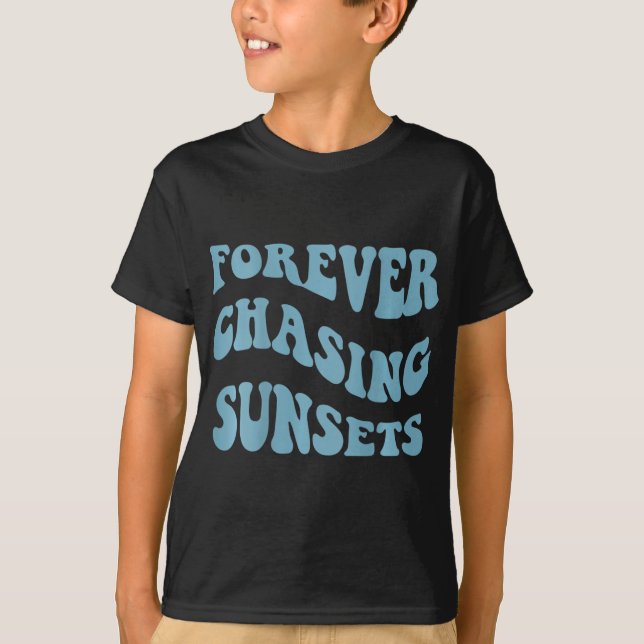 Camiseta Buscando Palavras De Pôrs do sol Na Estética De Tr (Frente)
