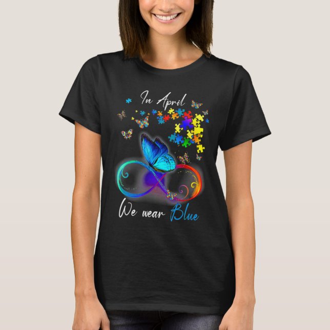 Camiseta Butterfly Ribbon In April We Wear Blue Autism Awar (Frente)