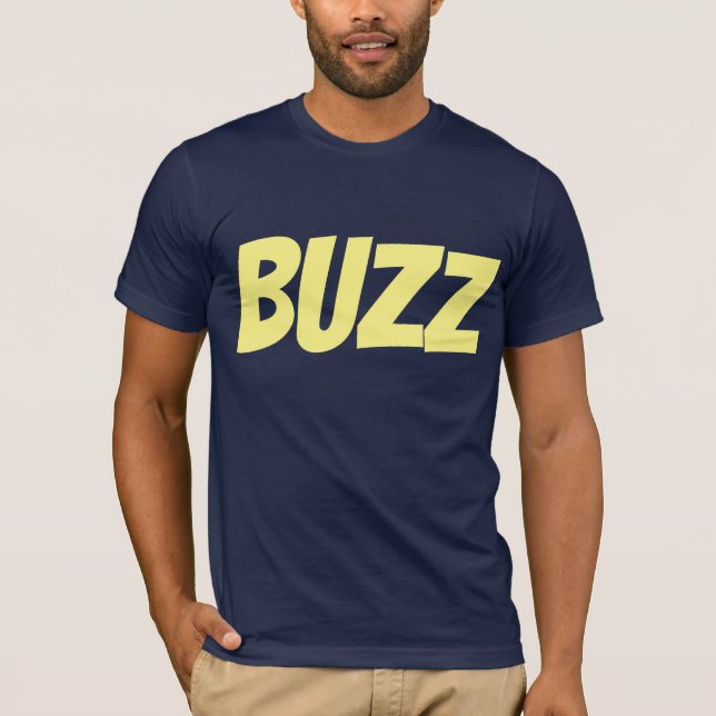 Camiseta Buzz Capuz (Frente)