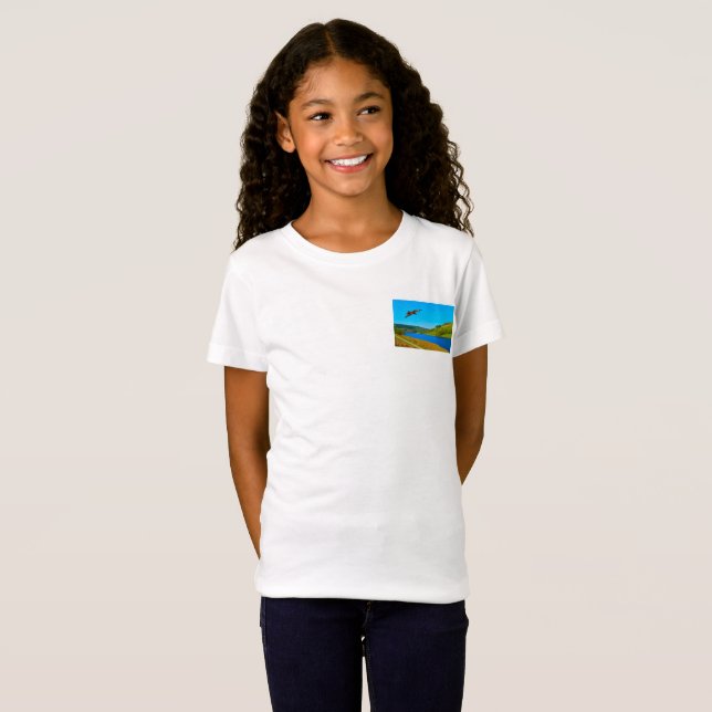 Camiseta Buzzard comum em voo sobre o reservatório de Ladyb (Frente Completa)