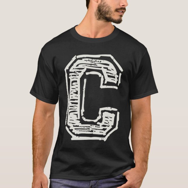 Camiseta C na Fonte Atlítica Vintage (Frente)