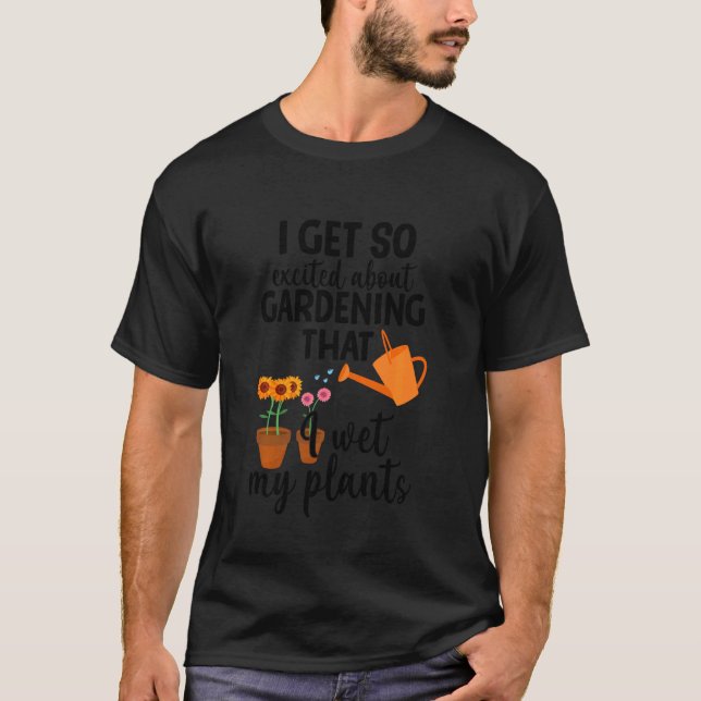 Camiseta C:\Users\Administrator\Downloads\Gardening 1\Eu Re (Frente)