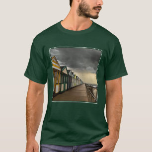 Camiseta Cabanas da praia em uma tempestade   Southwold do