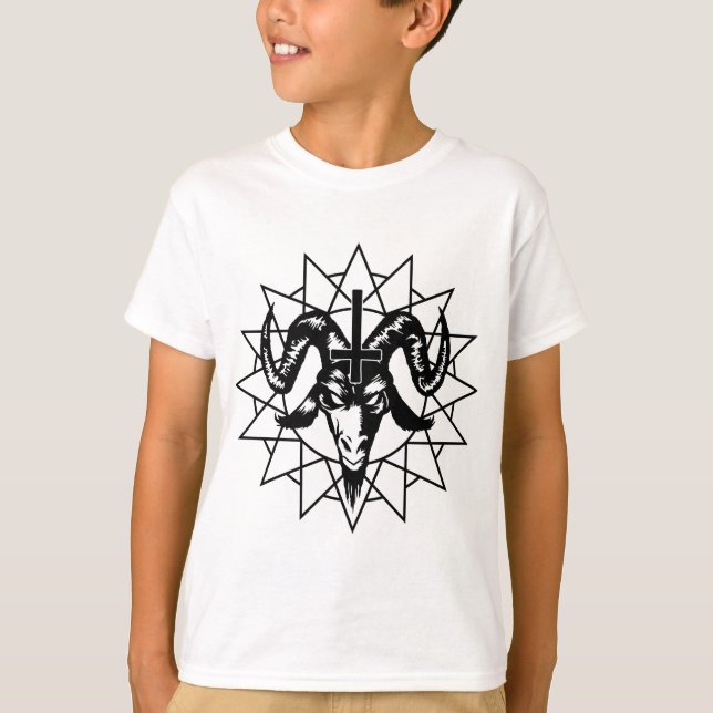 Camiseta Cabeça com estrela do caos (preto) (Frente)