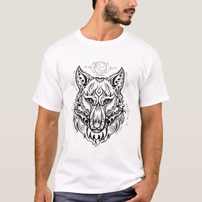 Camiseta Cabeça de lobo com decoração étnica (Frente)