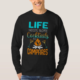 Camiseta Cabina Vida Coquetéis Campfire Lake Bum Camping Wo