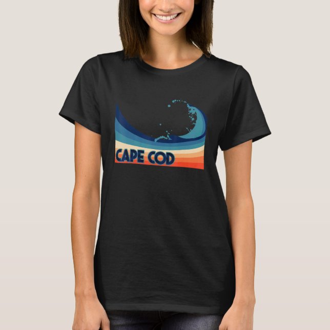 Camiseta Cabo Cod Massachusetts Retro Surf Sailing & Pescar (Frente)