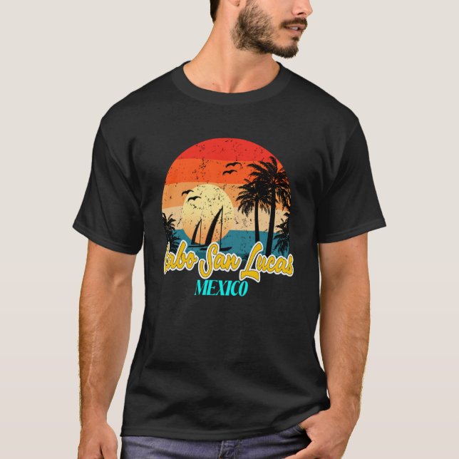 Camiseta Cabo San Lucas Souvenirs México Férias Mod (Frente)
