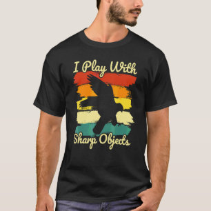 Camiseta Caça à Falcão I Brinco Com Objetos Cortantes Para 