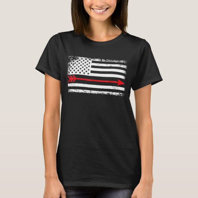 Camiseta Caça ao Arco do Arrow American Flag Archery (Frente)