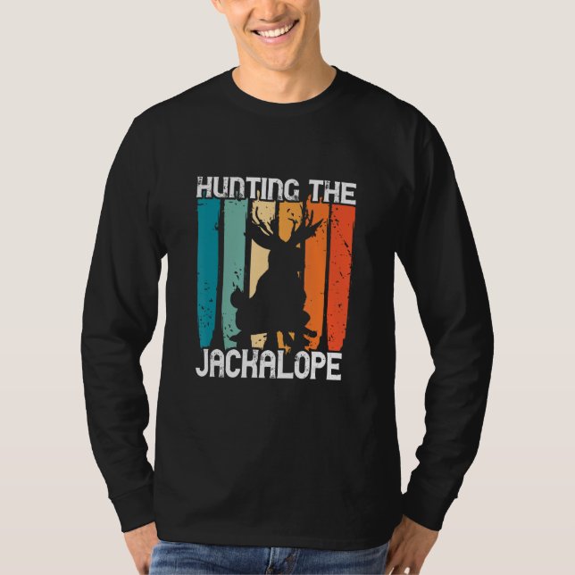 Camiseta Caça ao Jackalope Criptozoologia Retro Criptoide  (Frente)