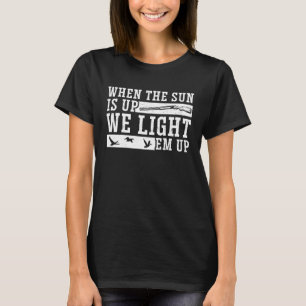 Camiseta Caça De Aves Aquáticas Quando O Sol Está Em Cima,