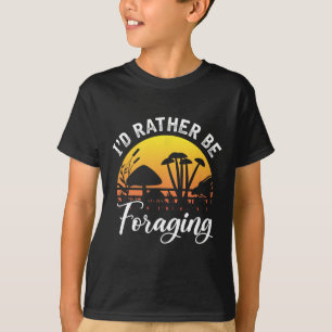 Camiseta Caça de cogumelos forrageando atividade ao ar livr