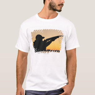 Camiseta Caçador e arma